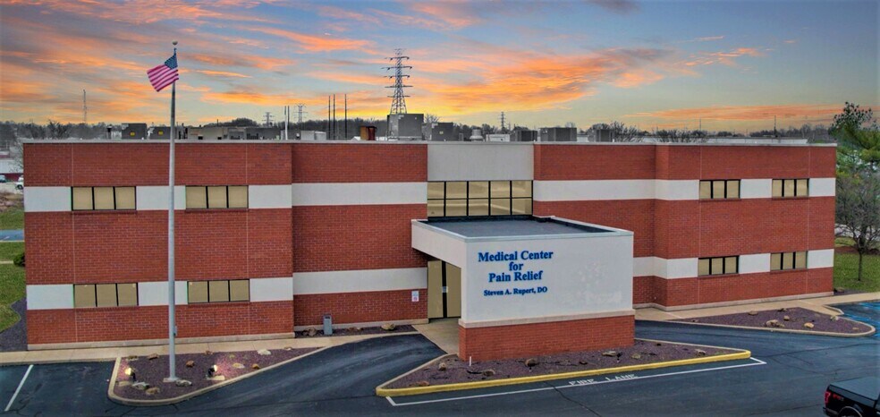 2330 Lynch Rd, Evansville, IN for sale - Building Photo - Image 1 of 1