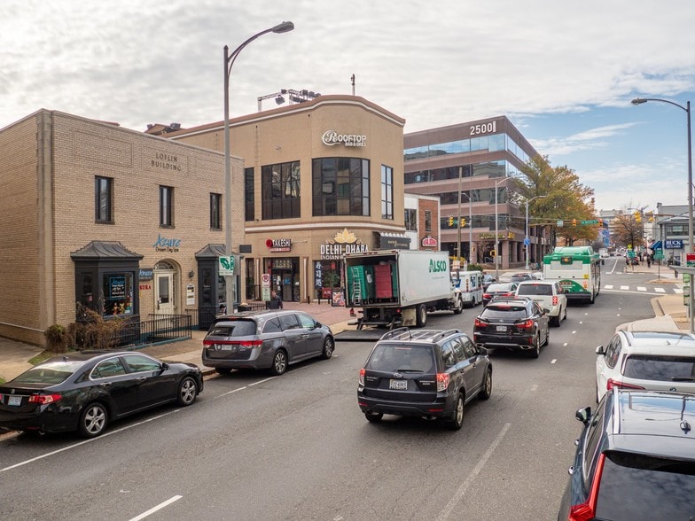 2420 Wilson Blvd, Arlington, VA for lease - Building Photo - Image 3 of 30