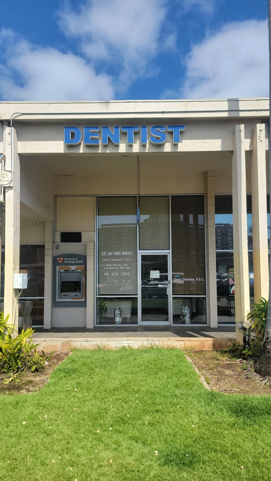 848 Ala Lilikoi St, Honolulu, HI for lease Building Photo- Image 1 of 2