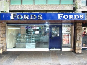 19-21 Jarnac Ct, Dalkeith for sale Primary Photo- Image 1 of 1