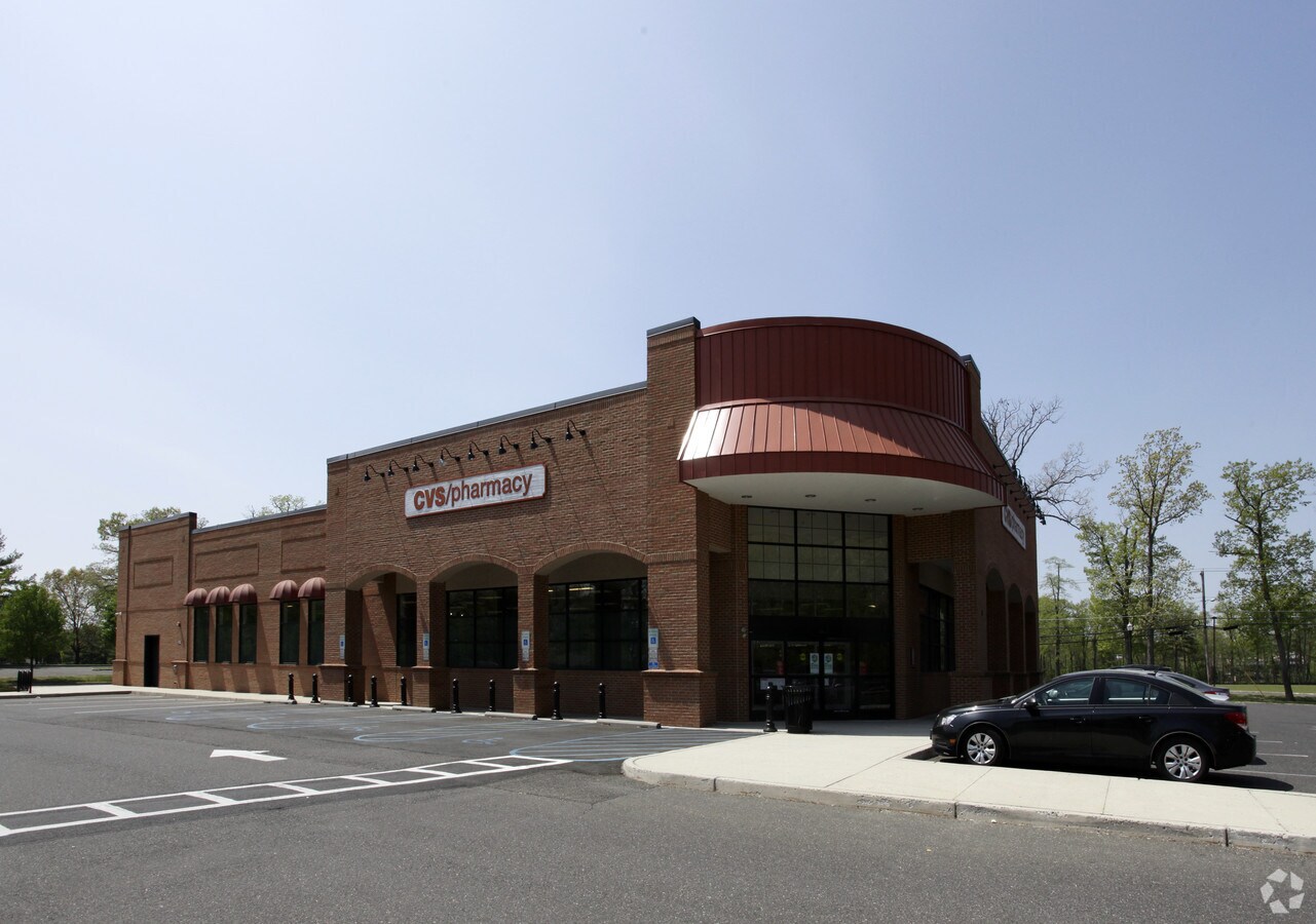 70 S Lakeview Dr, Gibbsboro, NJ 08026 Property Record