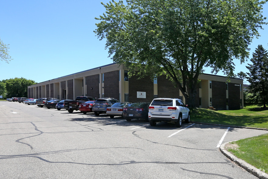 6955-6973 Washington Ave S, Edina, MN for lease - Primary Photo - Image 1 of 3