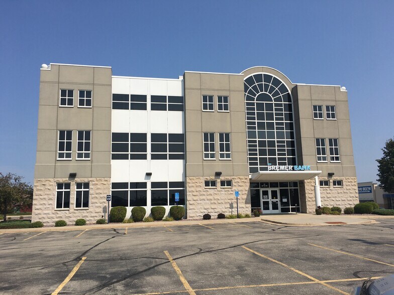 45 28th St SE, Rochester, MN for sale - Primary Photo - Image 1 of 1