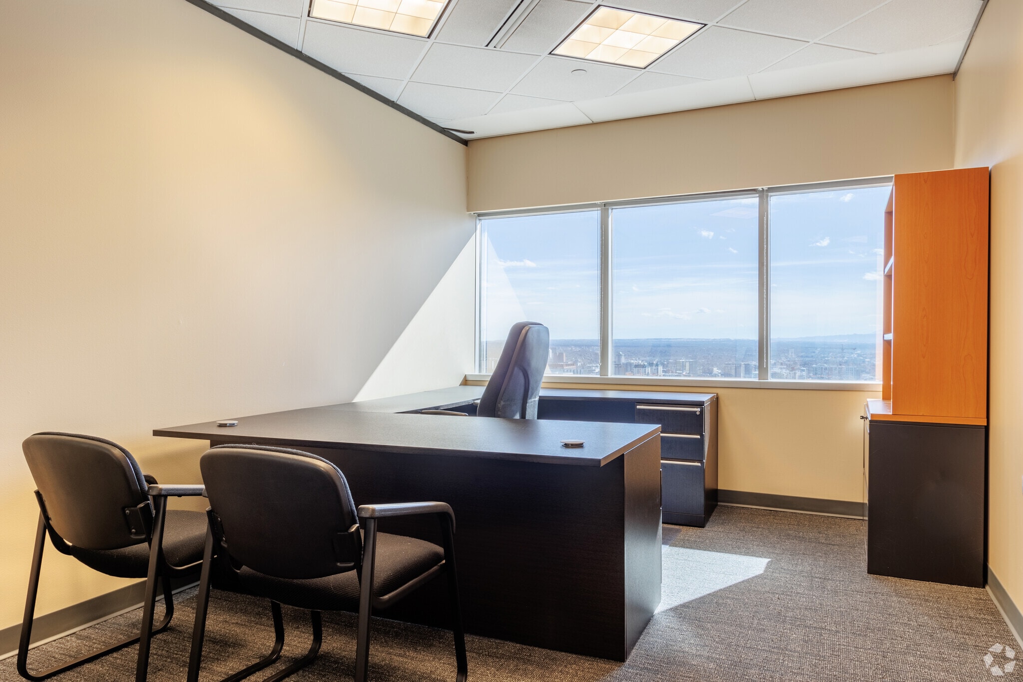 600 17th St, Denver, CO for lease Interior Photo- Image 1 of 2