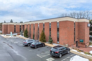 More details for 4 Park Plz, Wyomissing, PA - Office for Lease