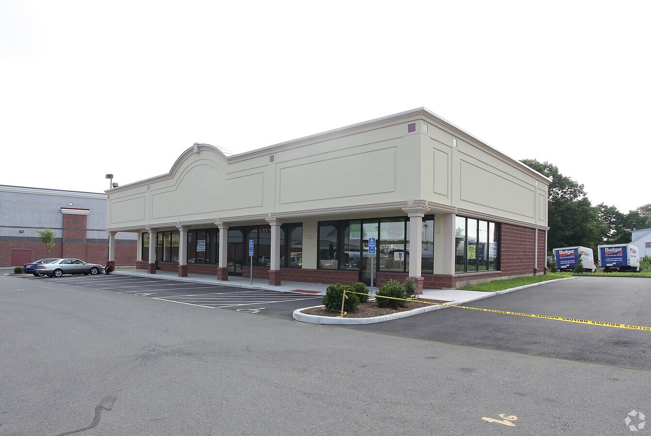 1066 Tolland Tpke, Manchester, CT 06042 Retail for Lease
