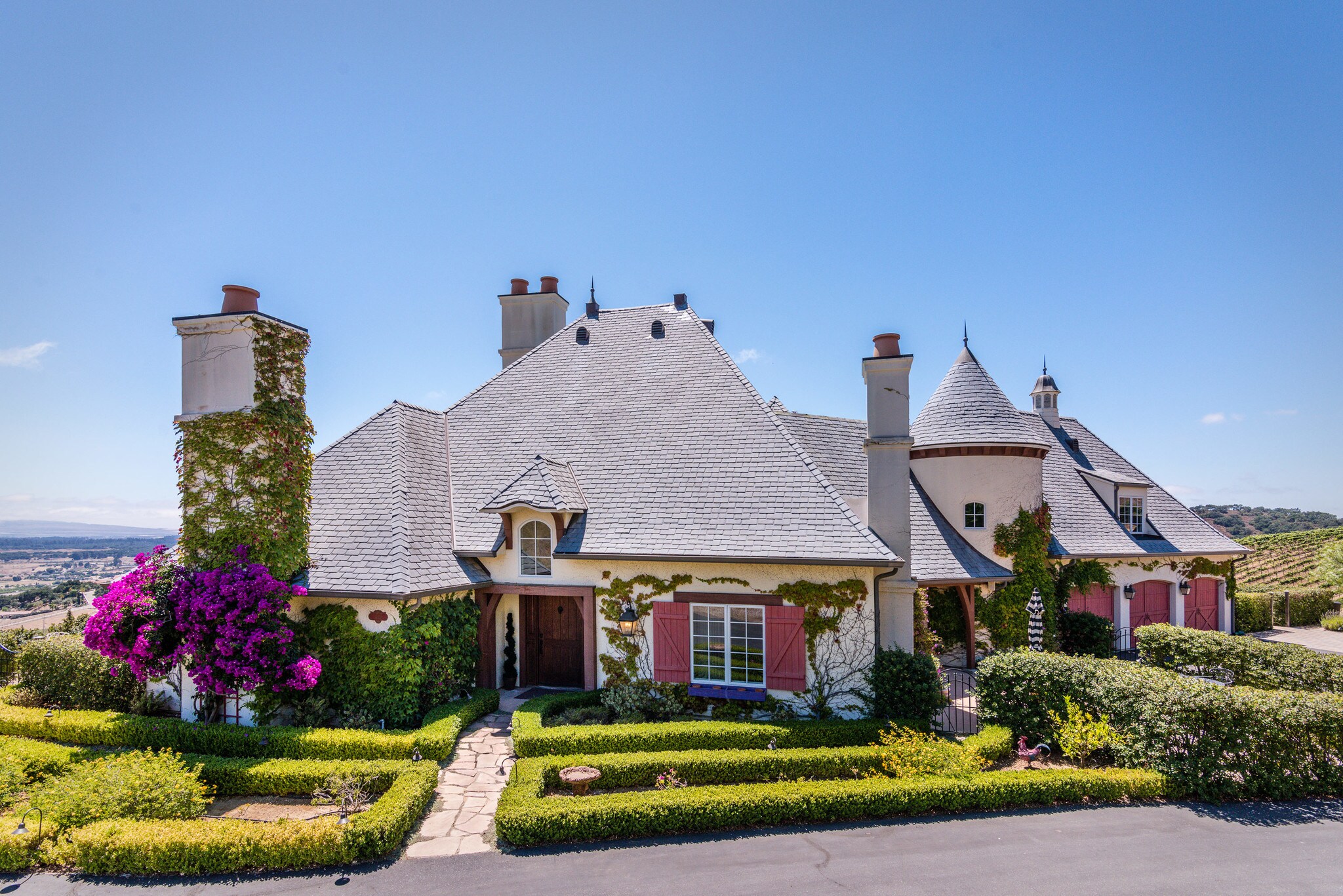 691 Sheehy Rd, Nipomo, CA 93444