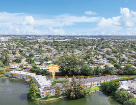 Twin Lakes Villas - Parking Garage