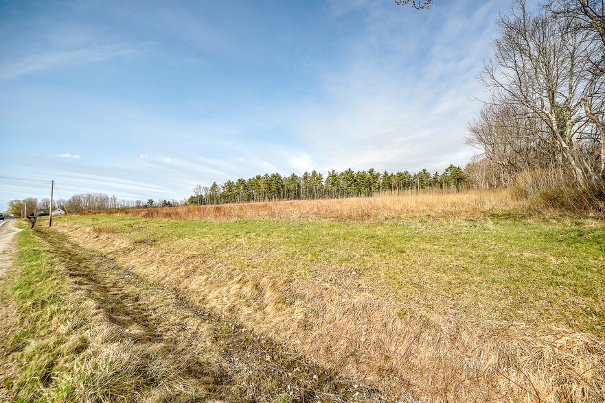 1063 Main st, Monmouth, ME for sale - Primary Photo - Image 1 of 1