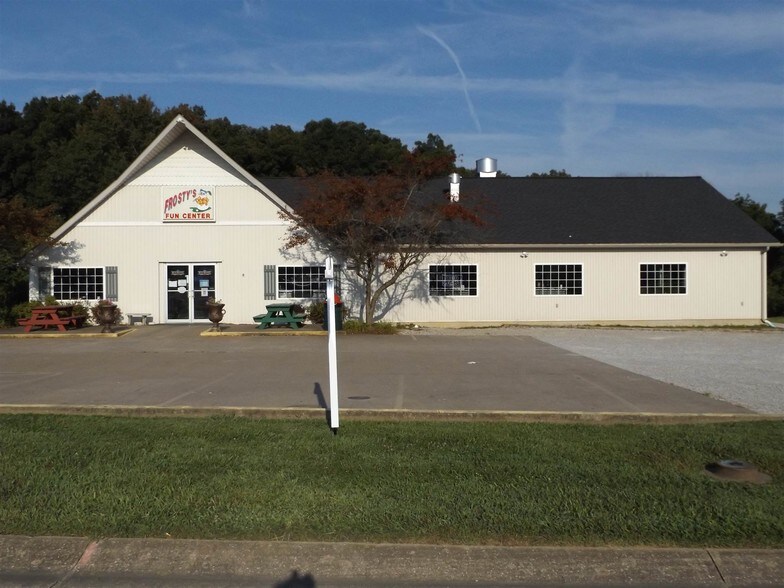 15 Cedar Ln, Santa Claus, IN for sale - Building Photo - Image 1 of 1