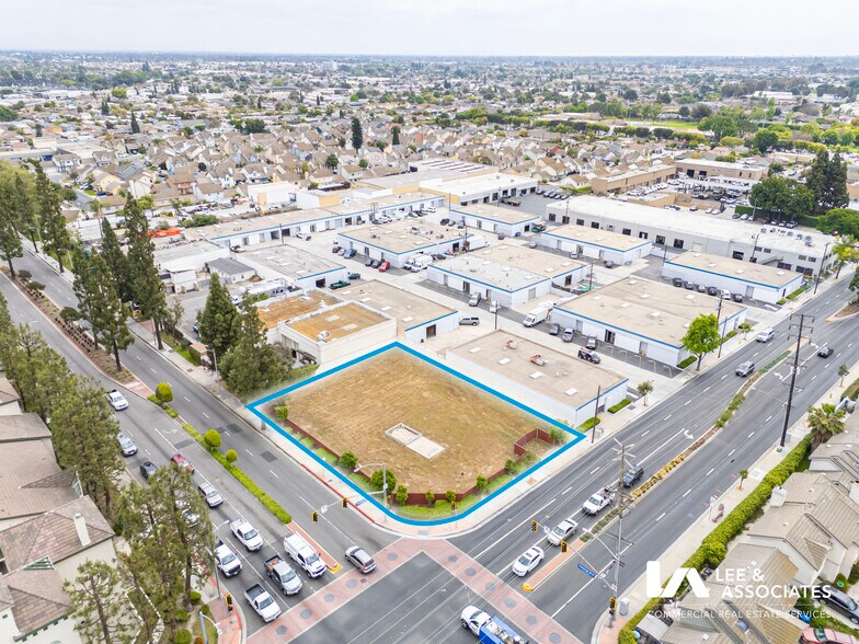 8504 Somerset Blvd, Paramount, CA for sale - Building Photo - Image 2 of 4