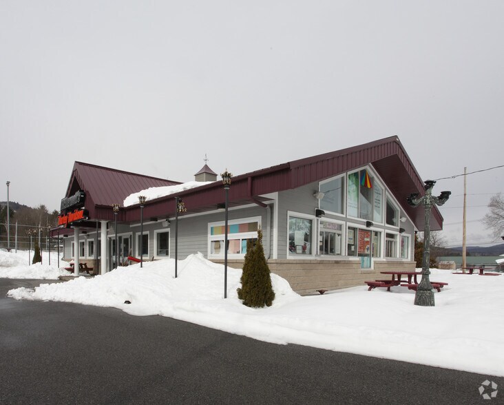 2183 Us-9, Lake George, NY for sale - Primary Photo - Image 1 of 1