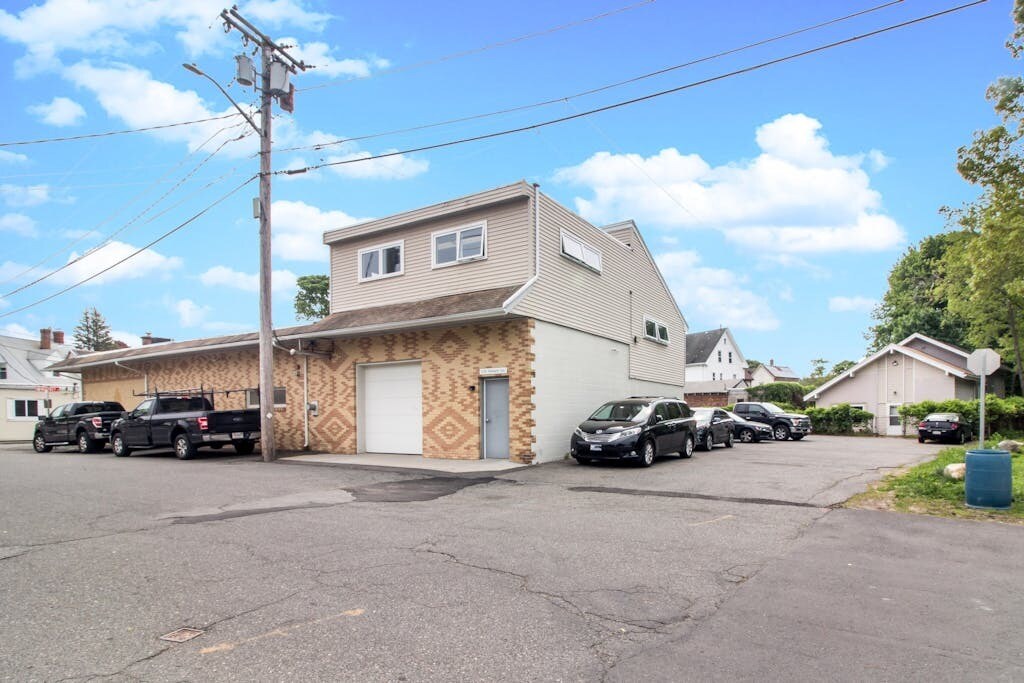 1 Whitney St, Saugus, MA for sale Primary Photo- Image 1 of 1