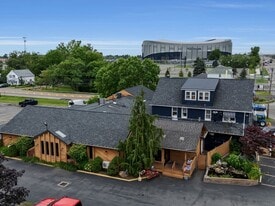 Danny's South Restaurant / Bar - Retail Space