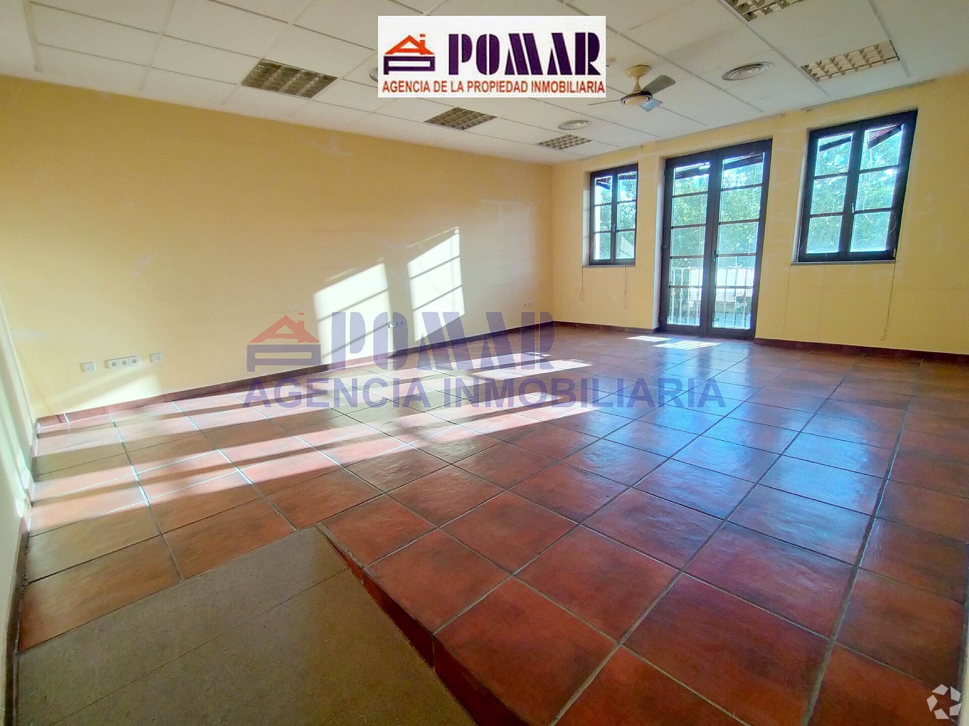 Plaza Nalvillos, 1, Ávila, Ávila for lease Interior Photo- Image 1 of 6