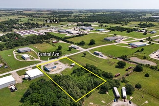 More details for 3315 Central Ave, Winfield, KS - Industrial for Sale