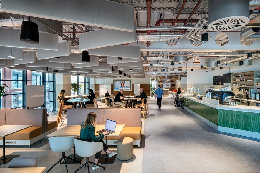 20 Water St, London for lease - Interior Photo - Image 3 of 22