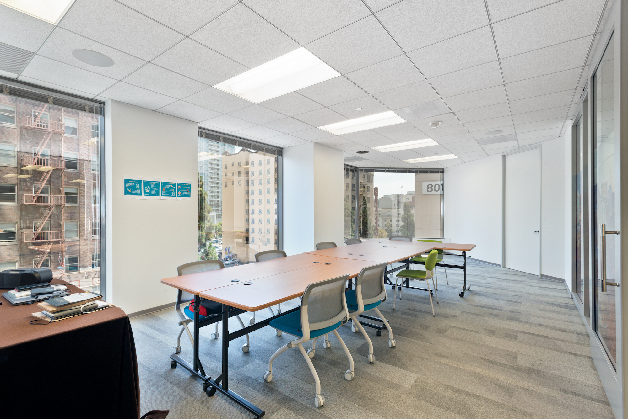 801 S Grand Ave, Los Angeles, CA for lease Interior Photo- Image 1 of 9