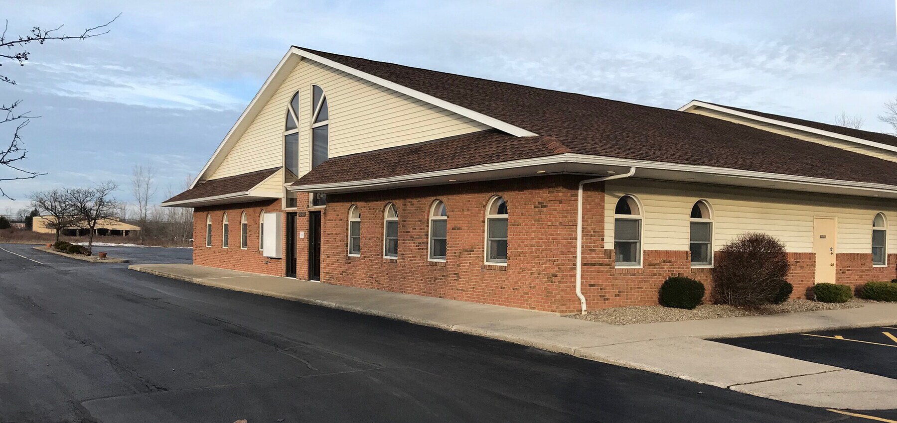 56355637 Harris Hill Rd, Clarence, NY 14221