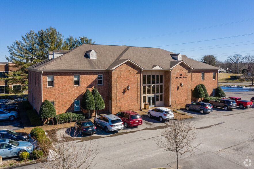 105 Glen Oak Blvd, Hendersonville, TN for lease - Primary Photo - Image 1 of 5