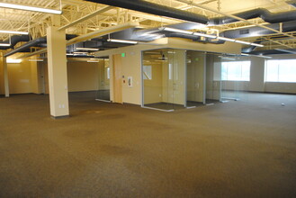 1383 N McDowell Blvd, Petaluma, CA for lease Interior Photo- Image 2 of 4