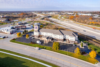 1600 Lawrence Dr, De Pere, WI - aerial  map view