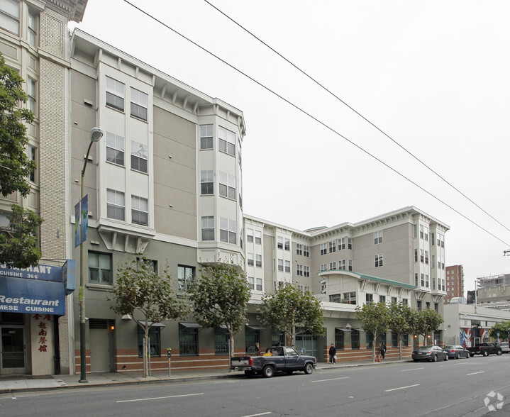 350 Golden Gate Ave, San Francisco, CA for lease - Building Photo - Image 2 of 3