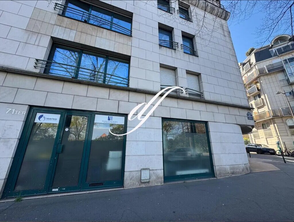 Location Commerce 38 m² - Photo 1