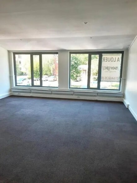 Office in Champs-sur-Marne for lease - Building Photo - Image 3 of 5