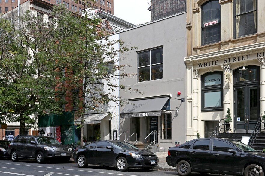 225 W Broadway, New York, NY 10013