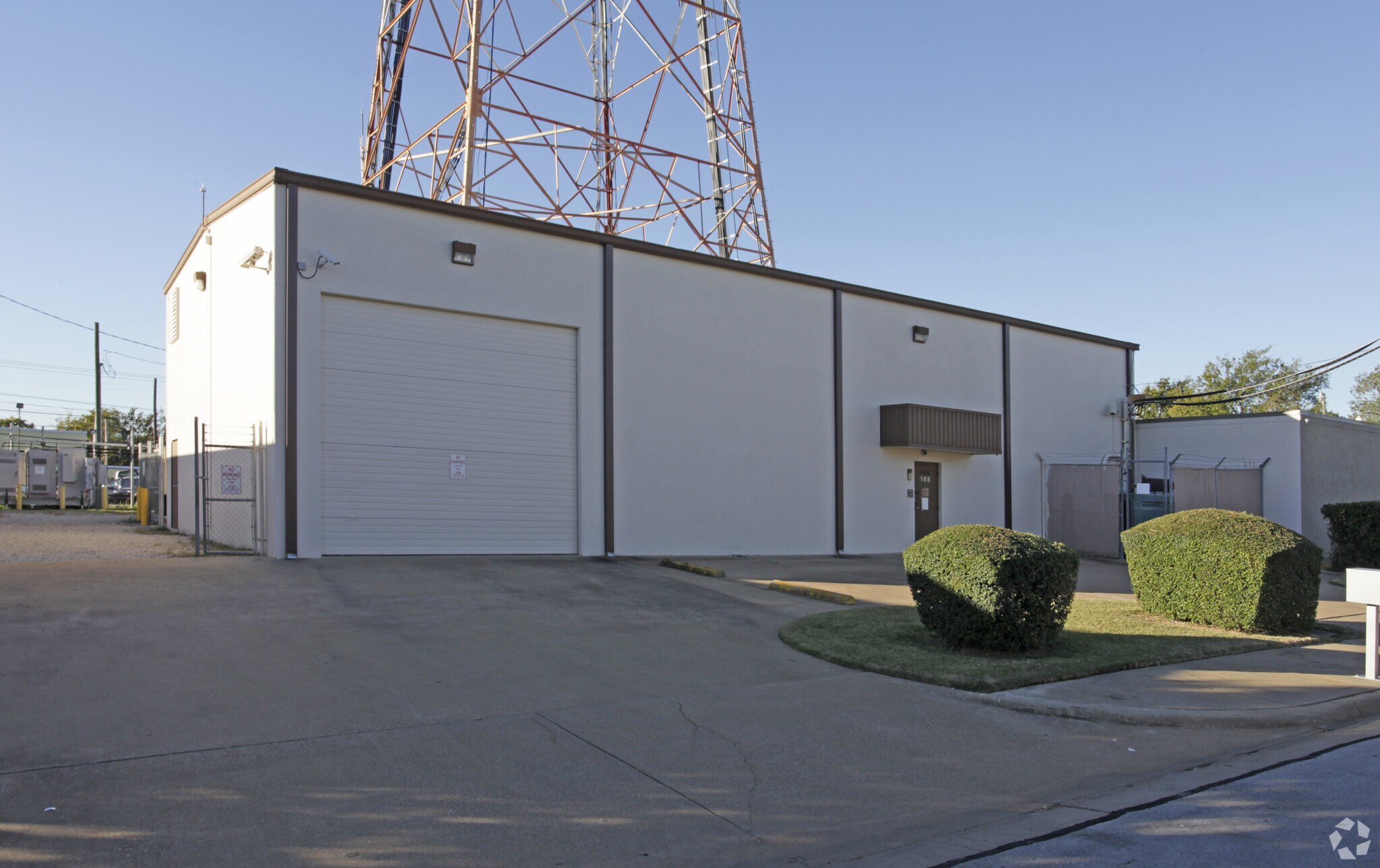 508 W Prairie St, Arlington, TX for sale Primary Photo- Image 1 of 1