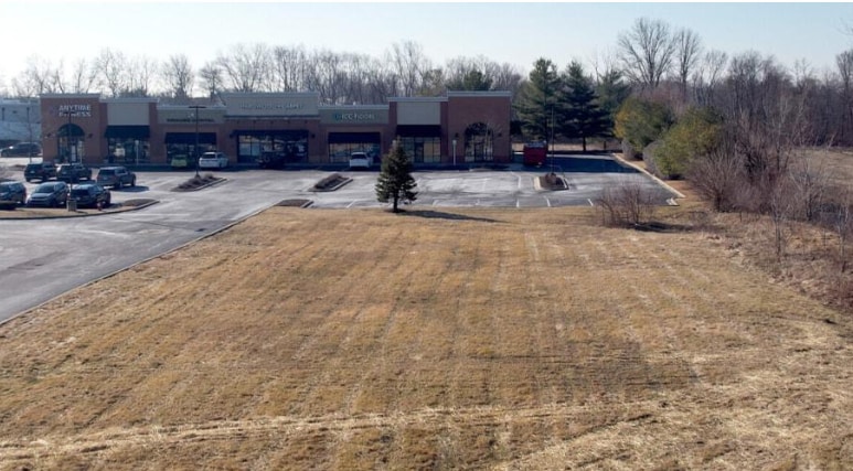 3205 IN-32 R, Westfield, IN for lease Primary Photo- Image 1 of 3