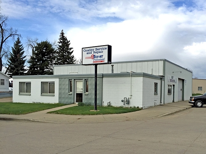 1311 1st St NE, Mandan, ND for sale - Primary Photo - Image 1 of 1