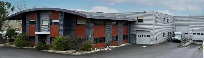 Flex in Fleurieux-sur-l'Arbresle for lease - Building Photo - Image 1 of 6