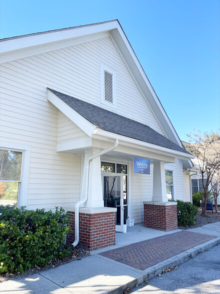 3030 Ashley Town Center Dr, Charleston, SC for lease - Building Photo - Image 2 of 9