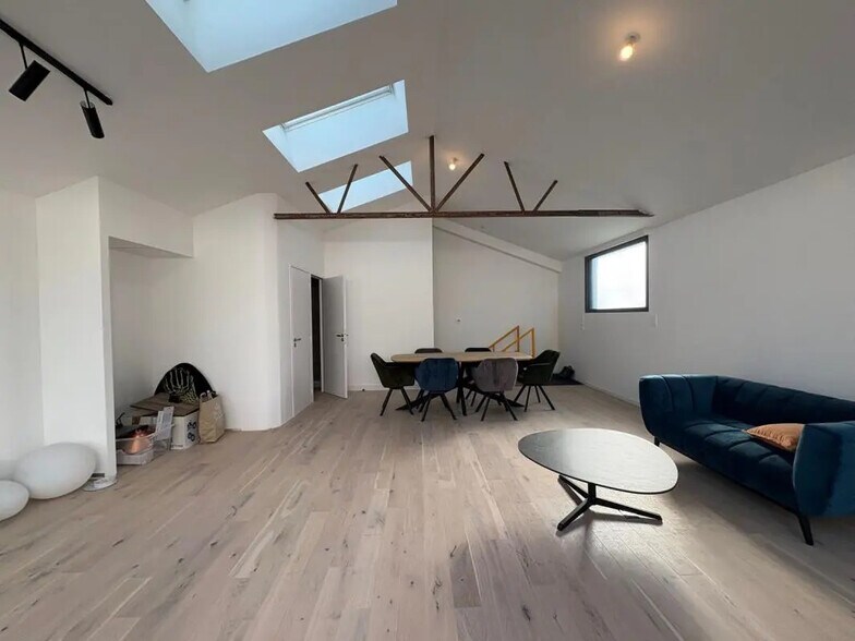 Industrial in Couëron for sale - Building Photo - Image 3 of 9