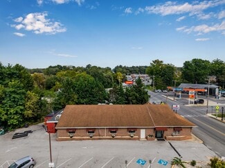 More details for 487 E King St, Shippensburg, PA - Retail for Sale