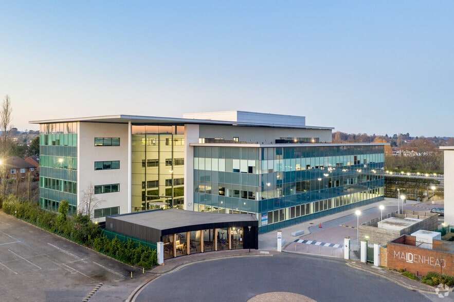 60 Norden Rd, Maidenhead for lease - Building Photo - Image 1 of 14