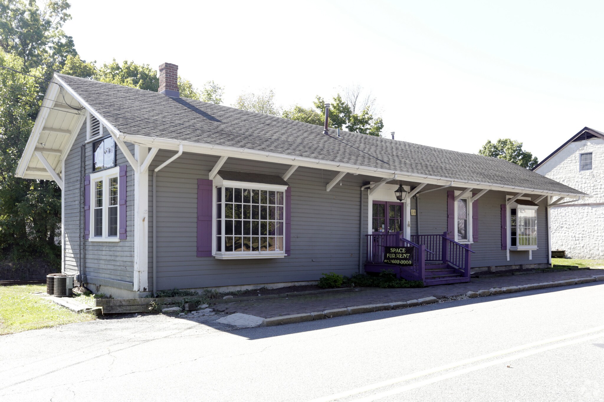 14 Fulper Rd, Flemington, NJ for sale Primary Photo- Image 1 of 1