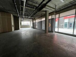 900 N Broadway, Los Angeles, CA for lease Building Photo- Image 2 of 4