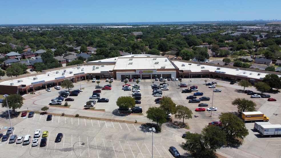 1565 W Main St, Lewisville, TX for lease - Building Photo - Image 2 of 12