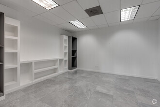 3500 NW 77th Ct, Doral, FL for lease Interior Photo- Image 1 of 15