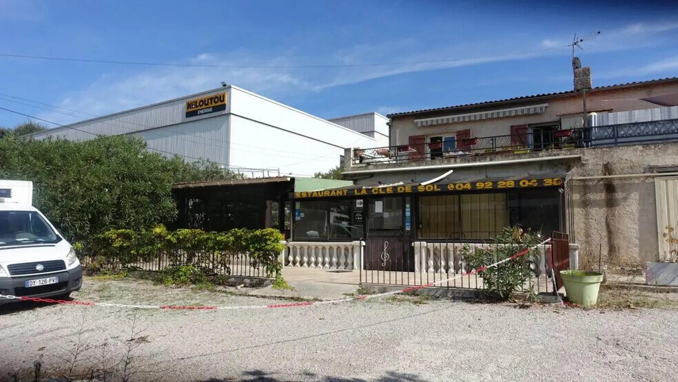 Retail in Mougins for sale - Building Photo - Image 1 of 7