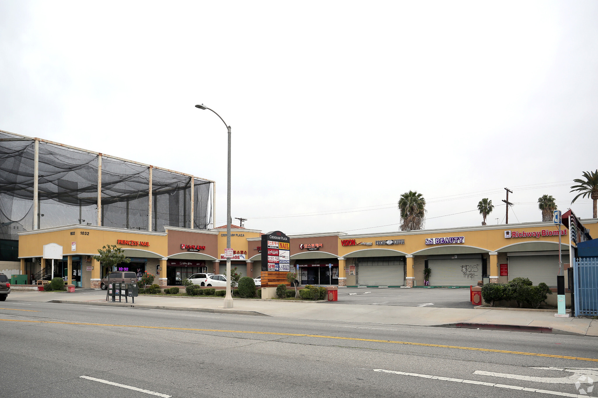 1032-1046 Crenshaw Blvd, Los Angeles, CA for lease Building Photo- Image 1 of 6