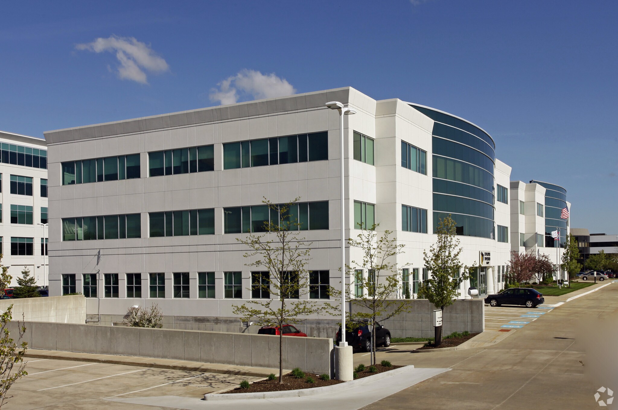 3300 Enterprise Pky, Beachwood, OH for lease Building Photo- Image 1 of 4