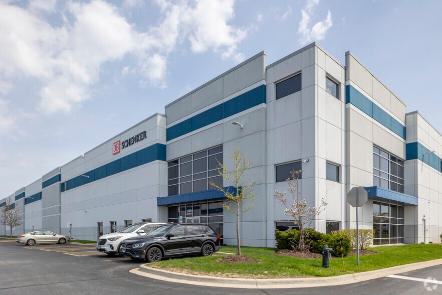 10601 Franklin Ave, Franklin Park, IL for lease - Building Photo - Image 1 of 4