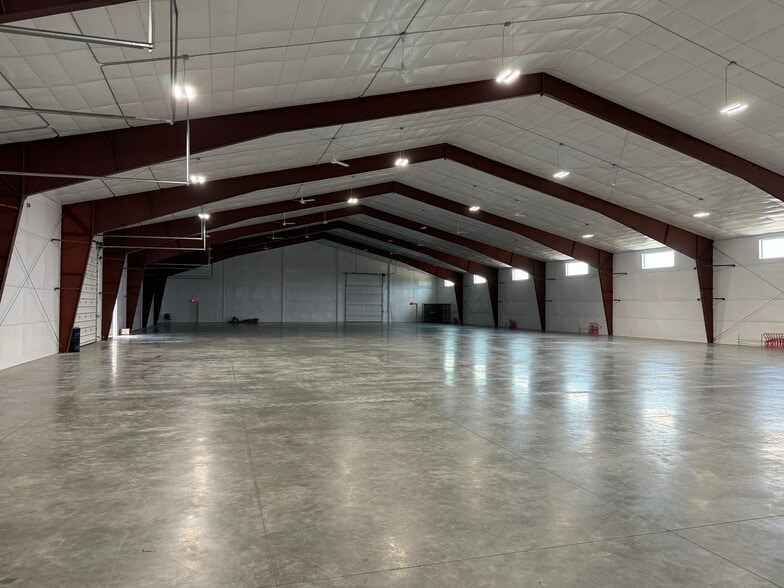 396 Grain Terminal Rd, Burbank, WA for sale - Building Photo - Image 3 of 9