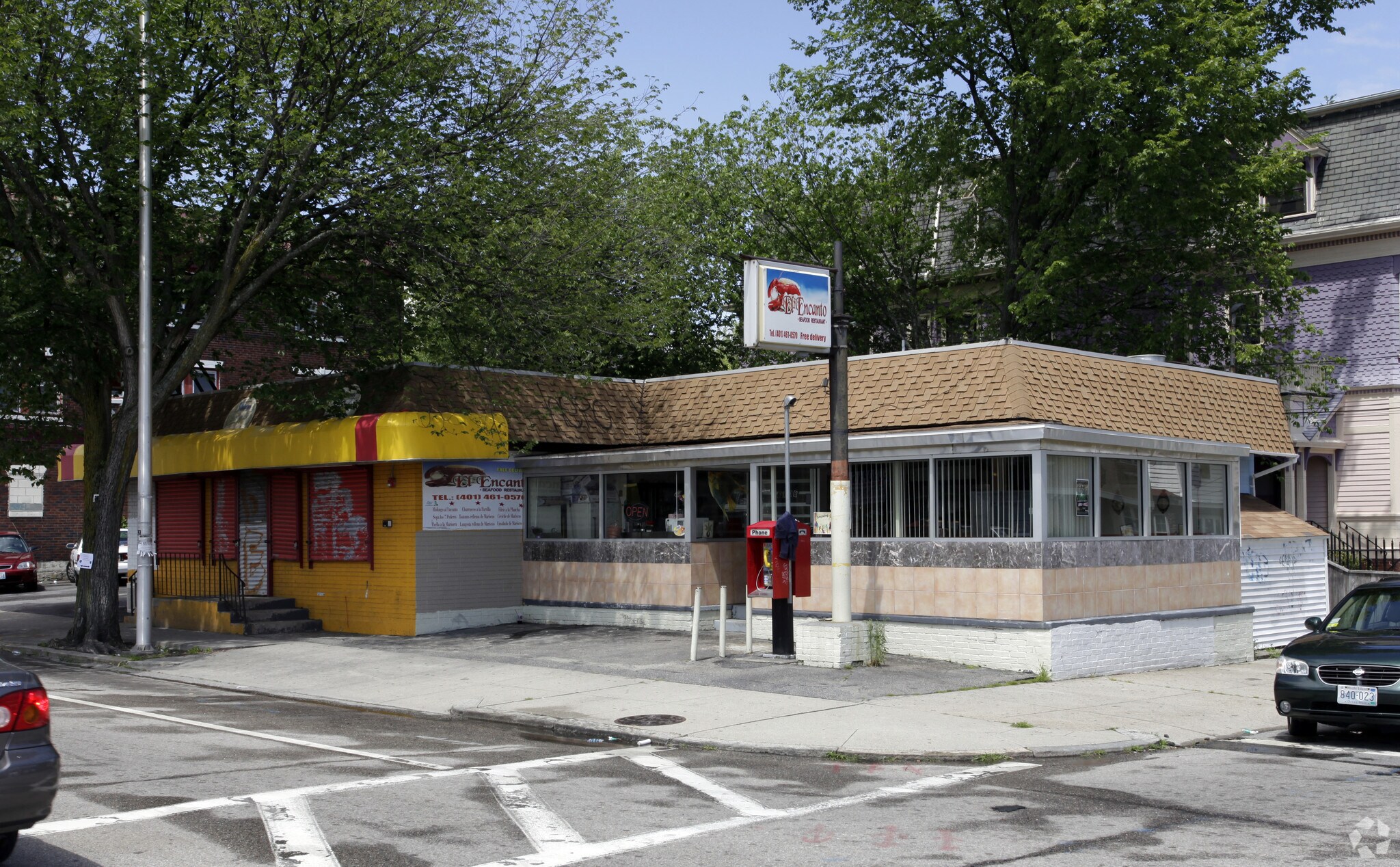 610 Elmwood Ave, Providence, RI for sale Primary Photo- Image 1 of 1