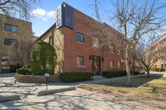 660 LaSalle Pl, Highland Park, IL for sale Building Photo- Image 1 of 28