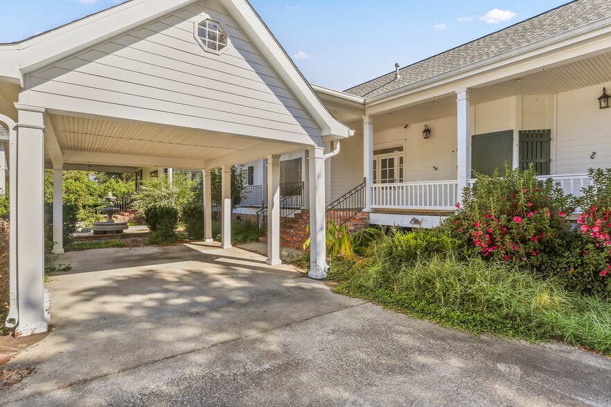 402 W 121st St, Cut Off, LA for sale - Building Photo - Image 3 of 30